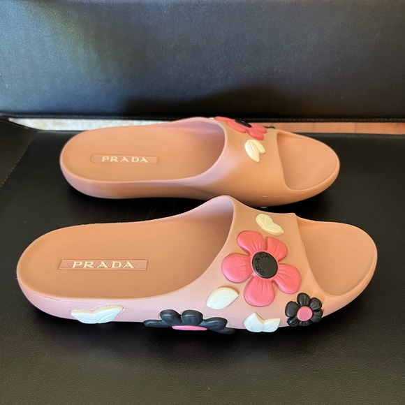 PRADA PINK FLOWER SLIDE/SANDALS 🌸 INSOLE 10" - Picture 5 of 6